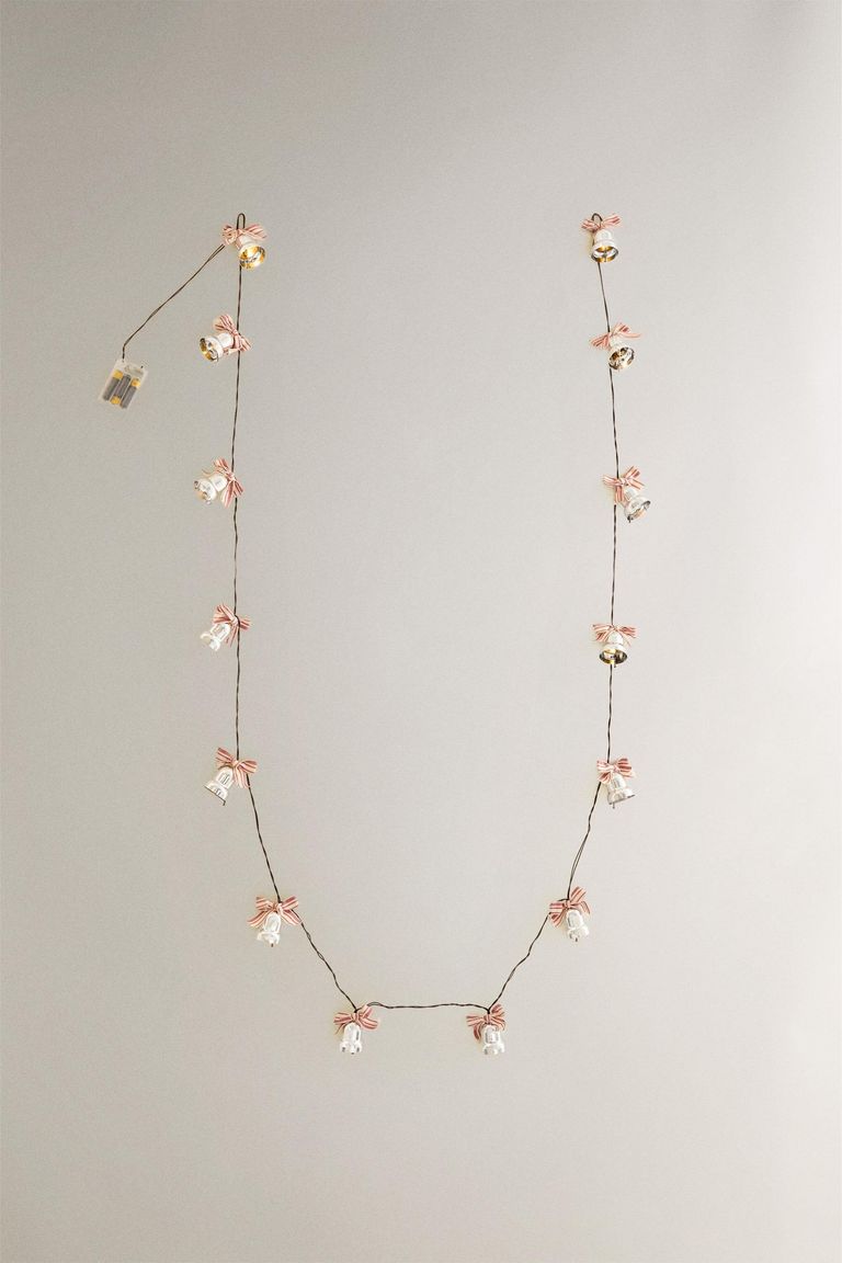 Product featured in Enchanting Gift wrap
